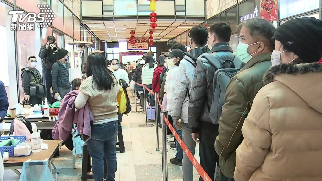 Dịch cúm ở Đài Loan gia tăng: Tuần qua có hơn 181.000 lượt khám, 128 ca nặng và 28 ca tử vong